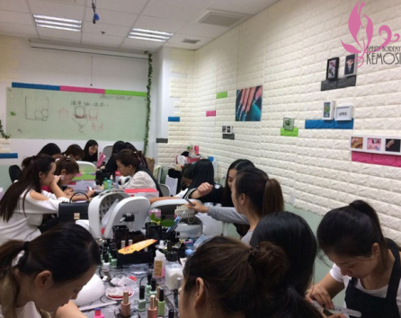 上海美甲学校