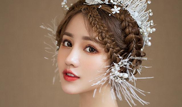 化妆培训班分享18岁女生怎么护肤